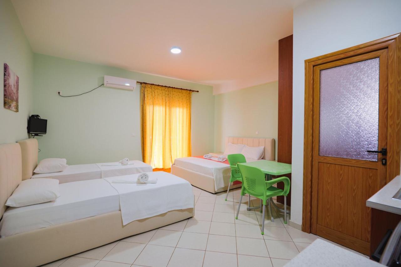 Appartamento Armantis Sarandë Esterno foto